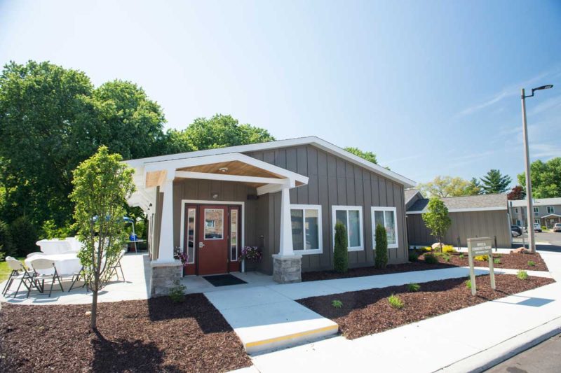 Gateway Village Apartments INFORM architecture